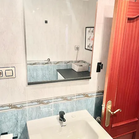 San Lazaro. * オビエド